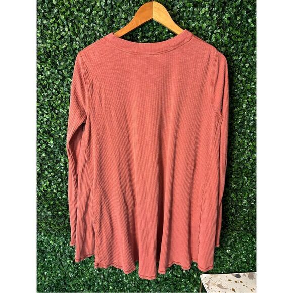 Lululemon Dare to Drape Long Sleeve Top Size 6 Flowy Hi Low Hem Rustic Clay - Picture 2 of 3